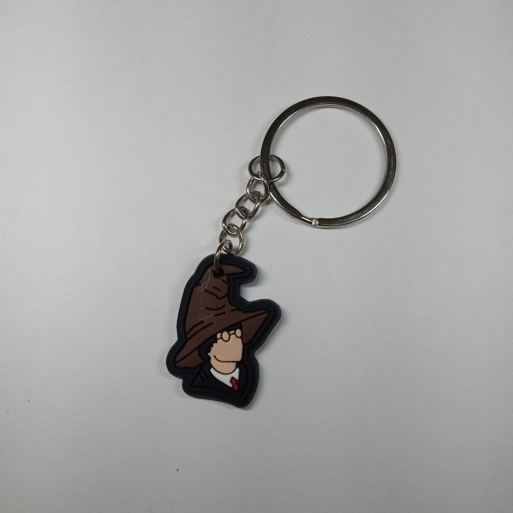 🆓 Free W/Purchase Harry Potter Sorting Hat Rubber Keychain NWT